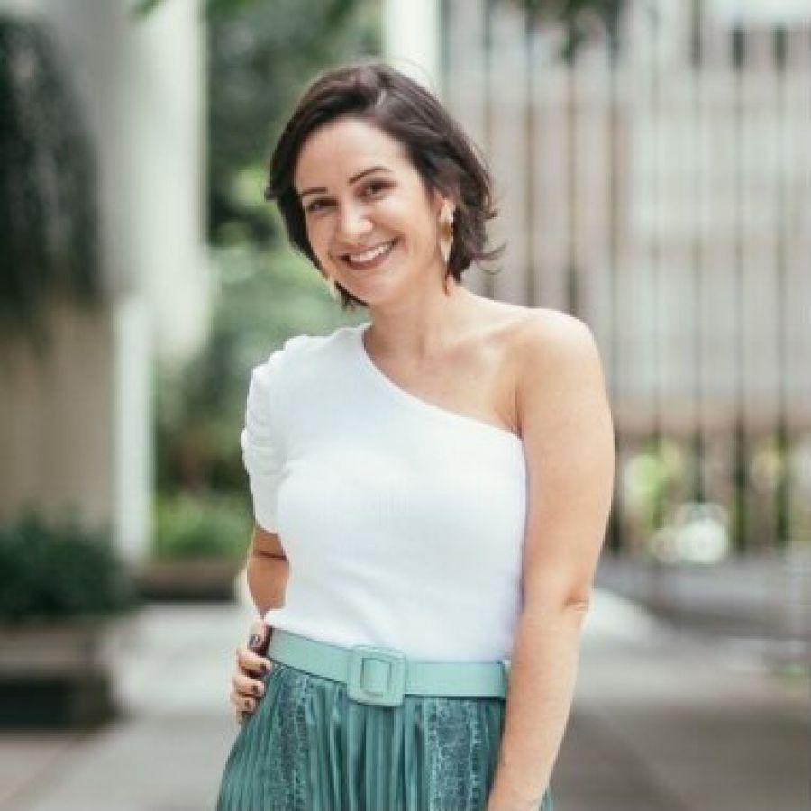 Aline Molina